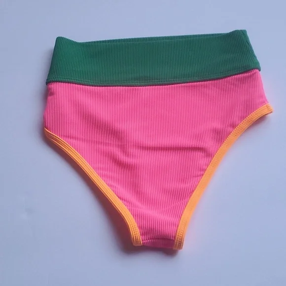 NEW  BEACHRIOT  KIDS  LITTLE  EMMIE  BIKINI BOTTOM, SIZE:9/10 - Picture 3 of 7